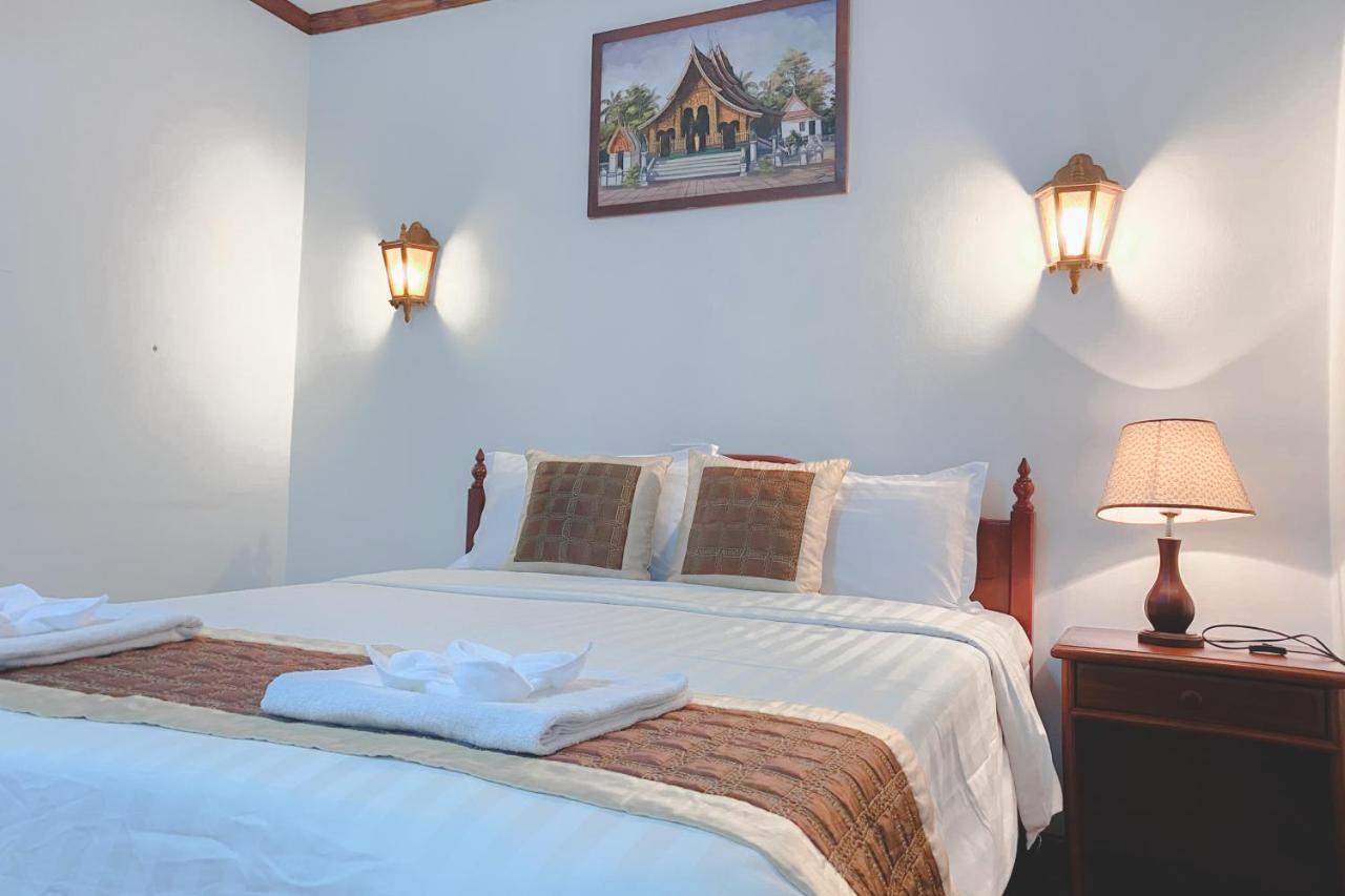 Khampiane Hotel Ban Nongdouang ภายนอก รูปภาพ