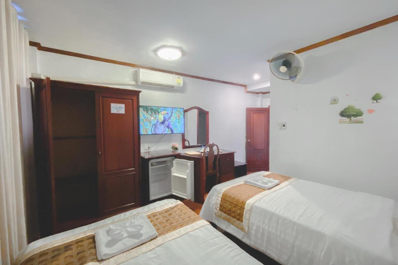 Khampiane Hotel Ban Nongdouang ภายนอก รูปภาพ