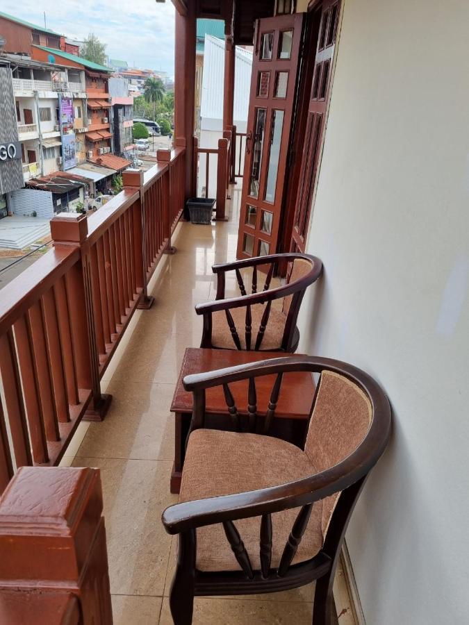 Khampiane Hotel Ban Nongdouang ภายนอก รูปภาพ