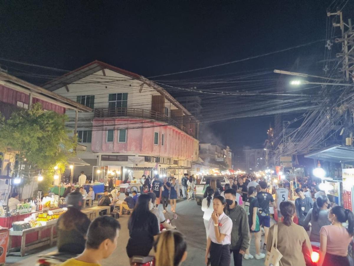 Khampiane Hotel Ban Nongdouang ภายนอก รูปภาพ